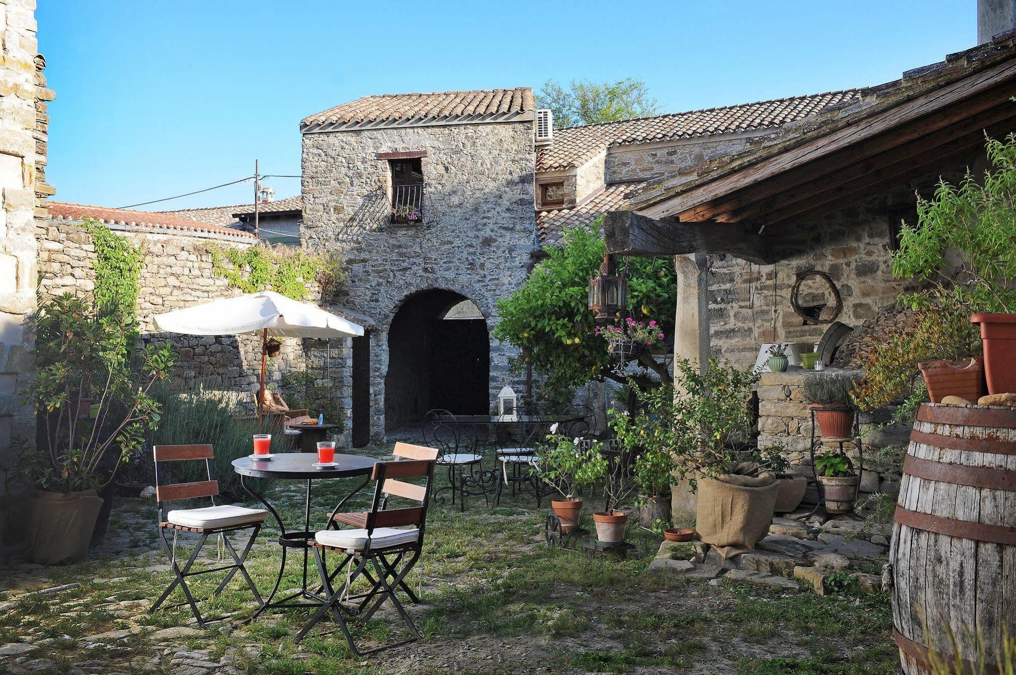 Antica Lunetta