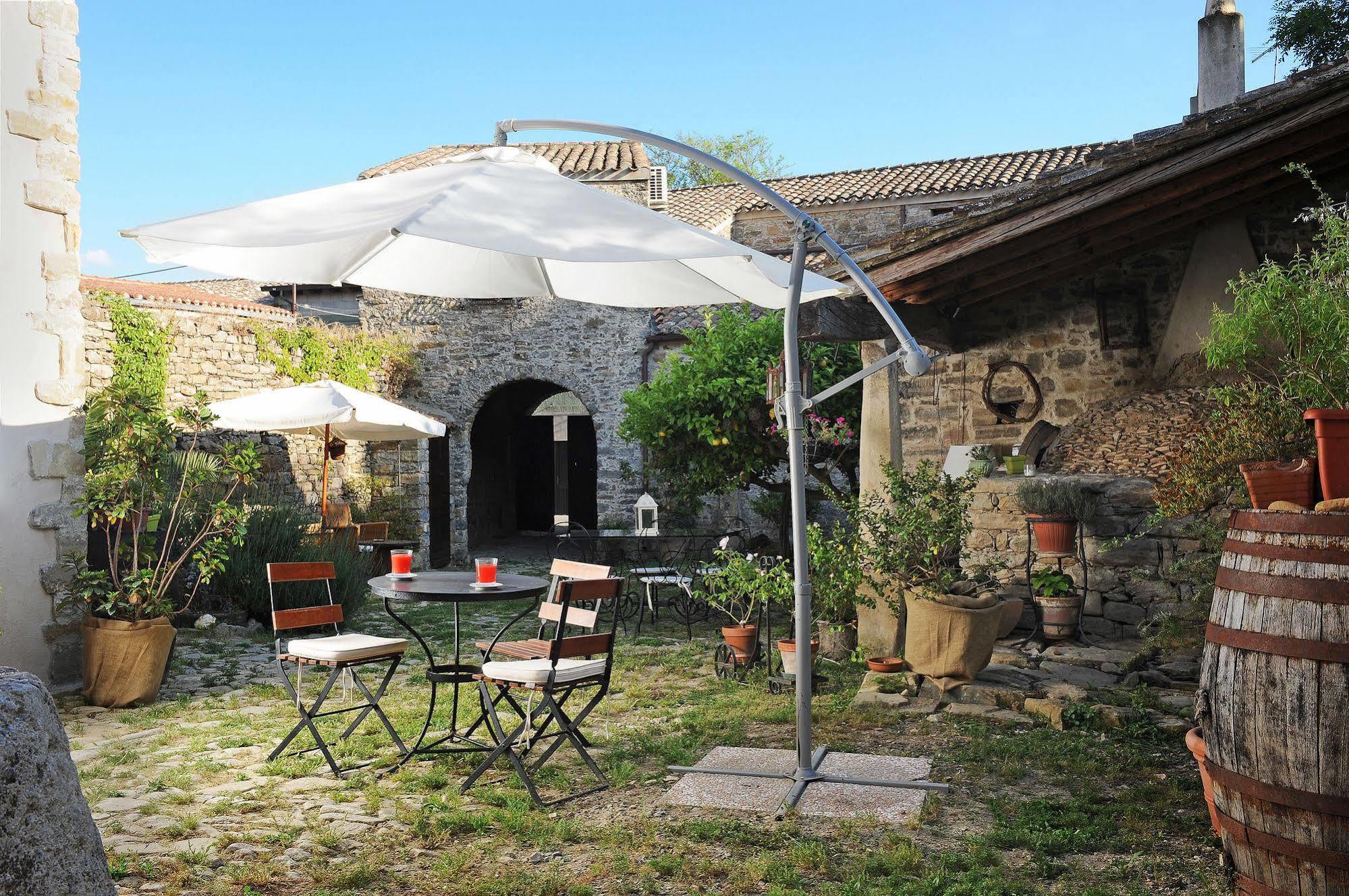 Antica Lunetta 3* Màndas