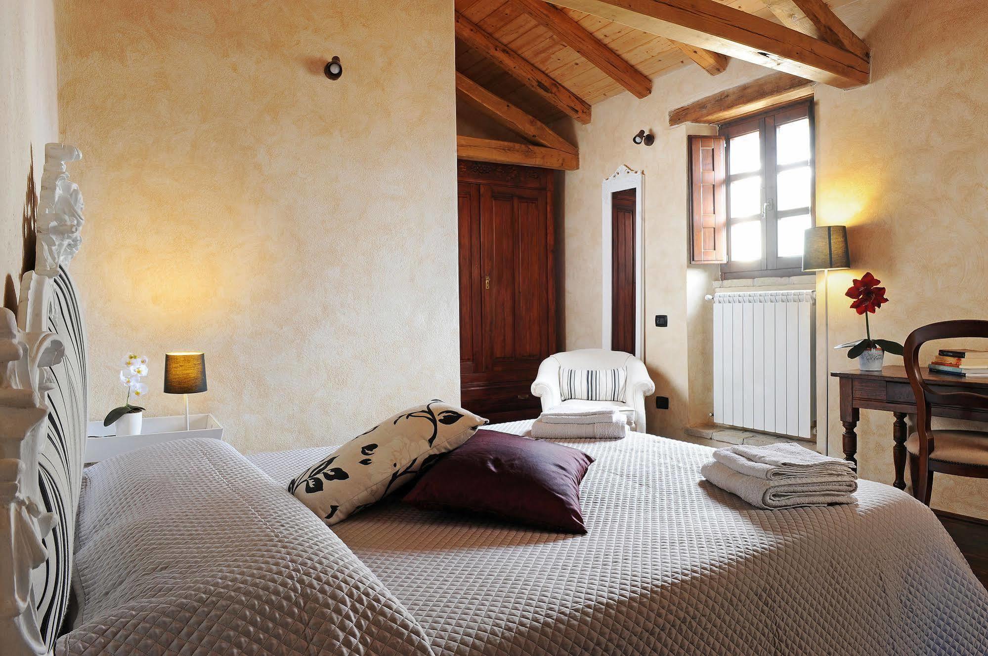 Antica Locanda Lunetta Bed & Breakfast Mandas